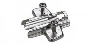 HETTICH 9071597 talp 8099 D=3 mm előszerelt csavarokkal